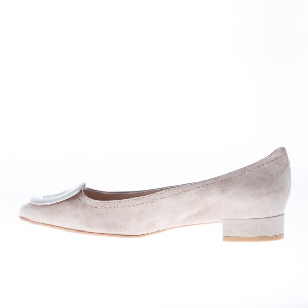 IL BORGO FIRENZE décolleté in camoscio BEIGE con fibbia. Tacco 2,5 cm - immagine 6