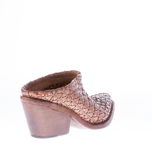 NYLO sabot lavorato a mano in pelle intrecciata CORDA. Tacco 7,5 cm - immagine 3