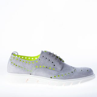 STRIKE FIRENZE scarpa in camoscio GRIGIO con dettaglio brogue forato e suola light