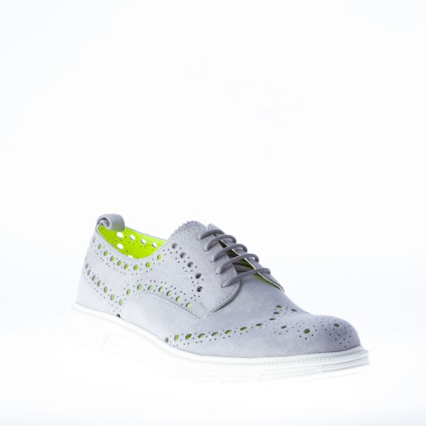 STRIKE FIRENZE scarpa in camoscio GRIGIO con dettaglio brogue forato e suola light - immagine 2