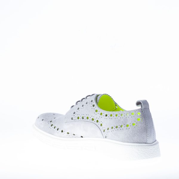 STRIKE FIRENZE scarpa in camoscio GRIGIO con dettaglio brogue forato e suola light - immagine 5