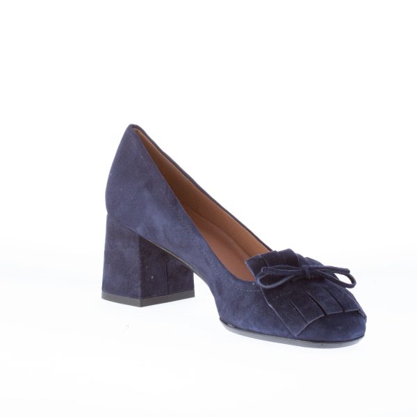 IL BORGO FIRENZE donna décolleté in camoscio BLU con frangia. Tacco 5,5 cm - immagine 2