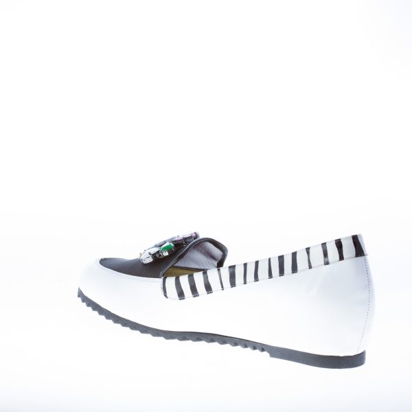 AZUREE CANNES mocassino in vernice BIANCO con nylon e gioiello. Zeppa interna - immagine 5