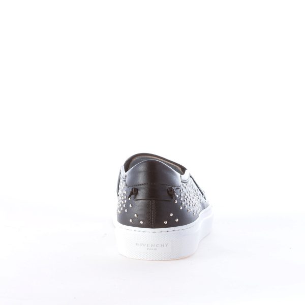 GIVENCHY donna Street slip-on in pelle NERO con borchiette in metallo argento - immagine 4