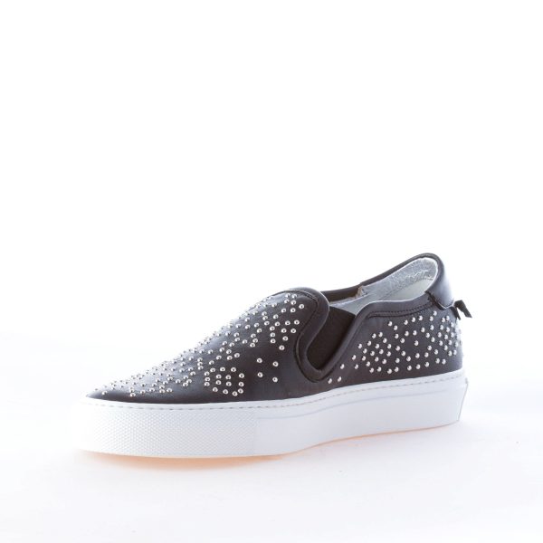 GIVENCHY donna Street slip-on in pelle NERO con borchiette in metallo argento - immagine 7