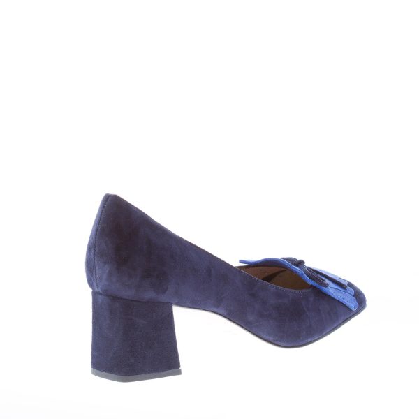 IL BORGO FIRENZE donna décolleté in camoscio BLU con frangia e laccio. Tacco 5 cm - immagine 2