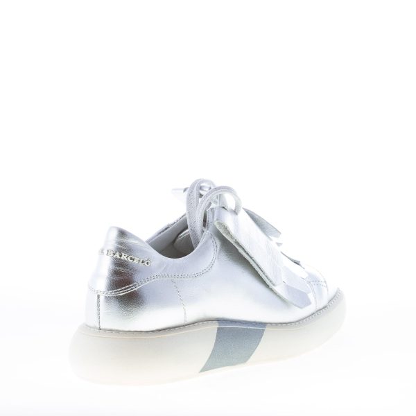 MANUEL BARCELO' donna sneaker Emerald in pelle laminata ARGENTO con frangia - immagine 3