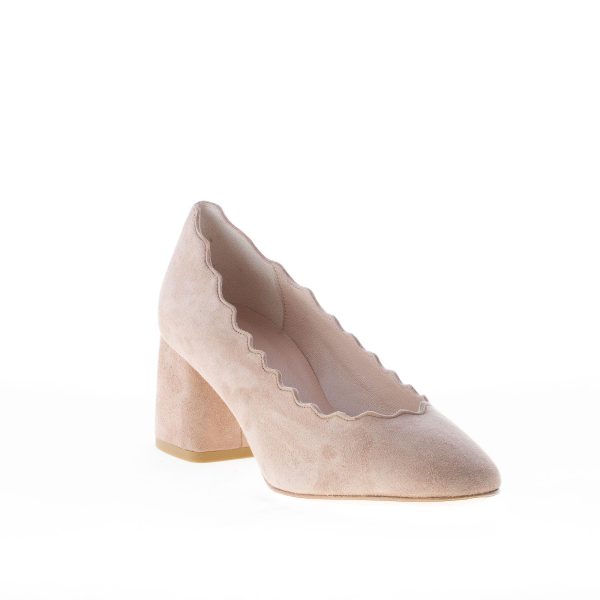 IL BORGO FIRENZE decolletè in camoscio BEIGE con profilo smerlato. Tacco 5,5 cm - immagine 2