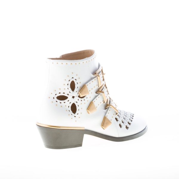 CHLOE' donna stivaletto Susanna in nappa BIANCO con borchie e fibbie oro. Tacco 3 cm - immagine 3