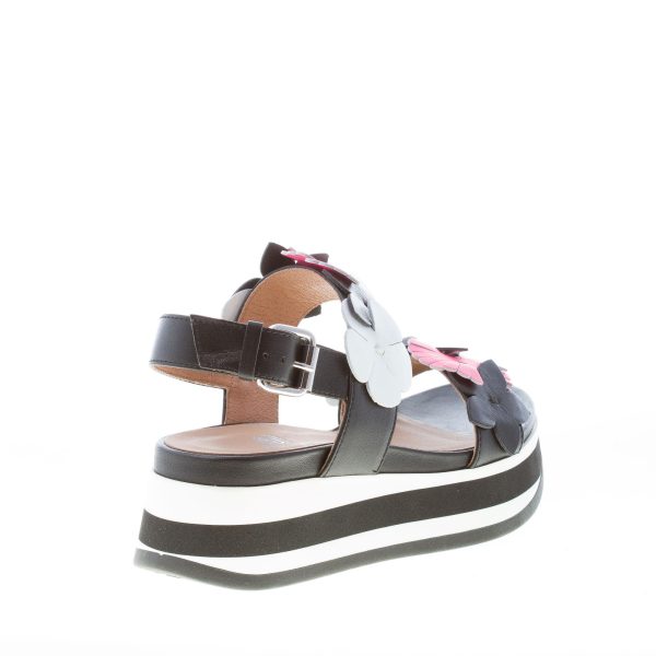 JANET SPORT donna sandalo in pelle NERO con applicazione di fiori colorati. Zeppa 5,5 cm - immagine 3