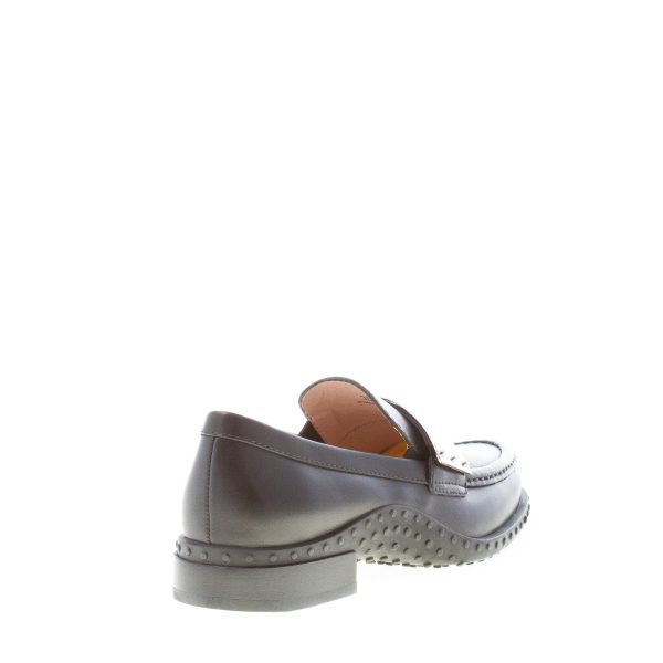 TOD'S donna mocassino in pelle NERO con mascherina in metallo argento. Suola gomma - immagine 3