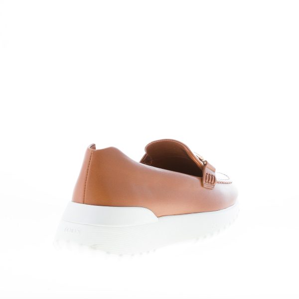 TOD'S donna mocassino in pelle MARRONE con doppia T in metallo e suola sport gomma rialzata - immagine 3