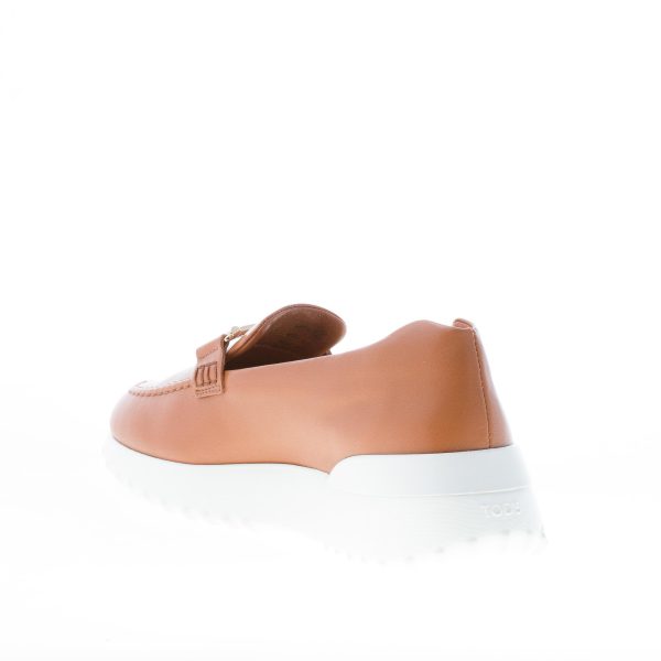 TOD'S donna mocassino in pelle MARRONE con doppia T in metallo e suola sport gomma rialzata - immagine 4