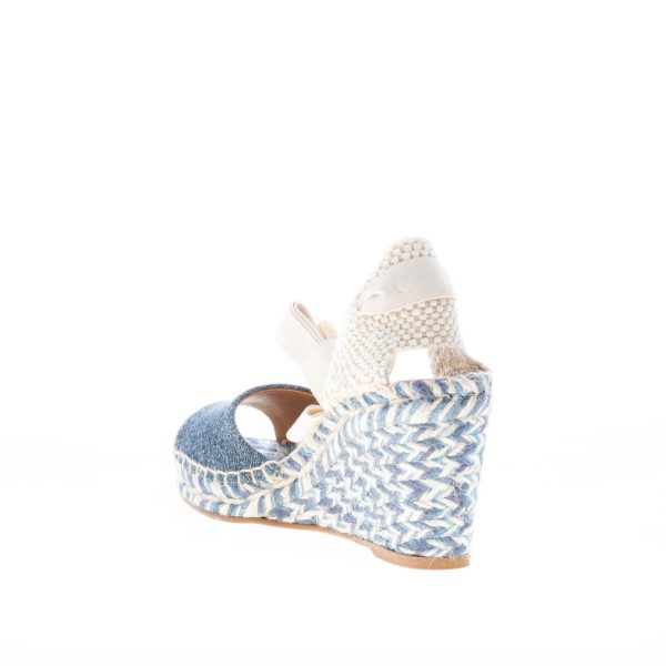 CHLOE' donna sandalo zeppa Piia in tessuto denim Blu e rafia con laccetto alla caviglia ecru. Zeppa 8 cm - immagine 4