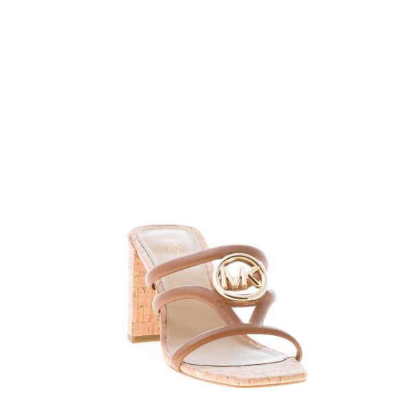 MICHAEL KORS donna sandalo slide Hampton in pelle CUOIO con placca logo. Tacco 8 cm - immagine 2