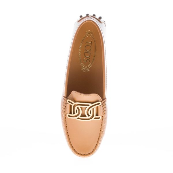 TOD'S donna mocassino Gommino Kate in pelle CUOIO con accessorio catena oro. Suola gommini - immagine 7