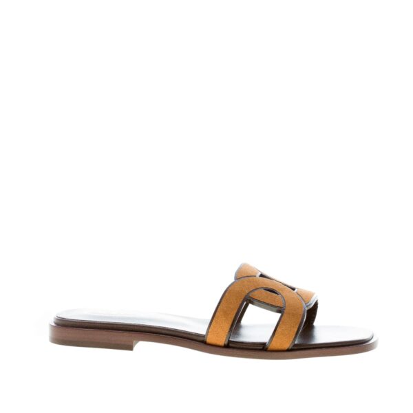 【関税&送料込】Tod'S Sandalo Basso In Pelle Tod's Gomma Basso Catena Loafers | Saks Fifth Avenue