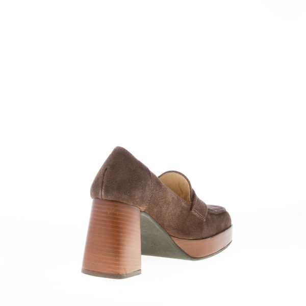 L'ARIANNA donna mocassino in crosta MARRONE CAFFE' con plateau. Tacco 8 cm - immagine 4