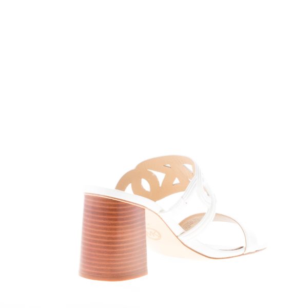 MICHAEL KORS donna sandalo slide Alma in pelle BIANCO con fascia traforata e logo MK. Tacco 8 cm - immagine 4
