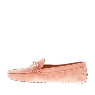 TOD'S donna mocassino Gommino in camoscio ROSA ANTICO con accessorio T-Ring oro. Suola gommini
