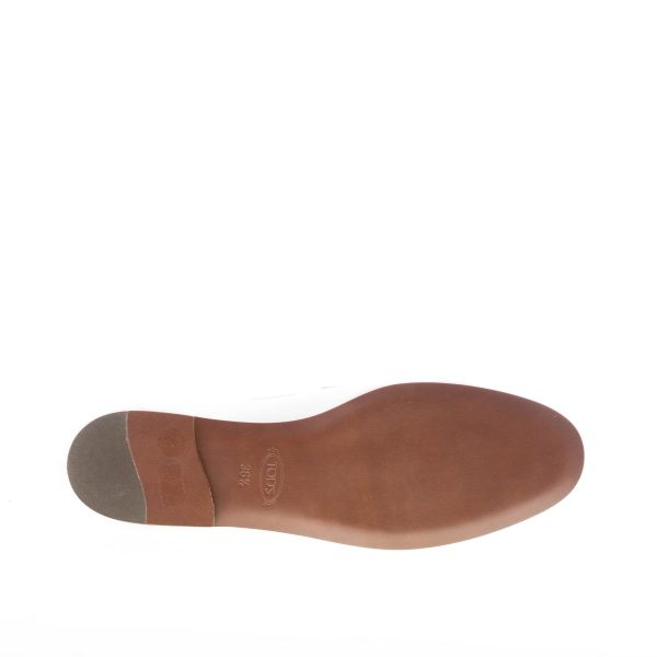TOD'S donna mocassino in pelle YOGURT con morsetto T-Ring. Suola cuoio - immagine 8