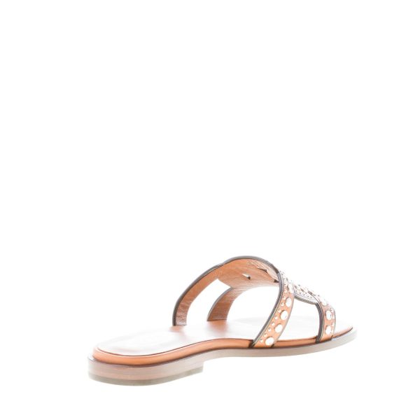 TOD'S donna sandalo ciabatta in pelle CUOIO con fascia intrecciata a catena e borchie. Suola cuoio - immagine 4