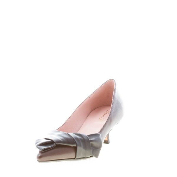 ANNA F. donna decolletè in nappa MARRONE CAFFE' con fiocco NERO. Tacco 4 cm - immagine 2
