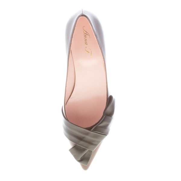 ANNA F. donna decolletè in nappa MARRONE CAFFE' con fiocco NERO. Tacco 4 cm - immagine 6