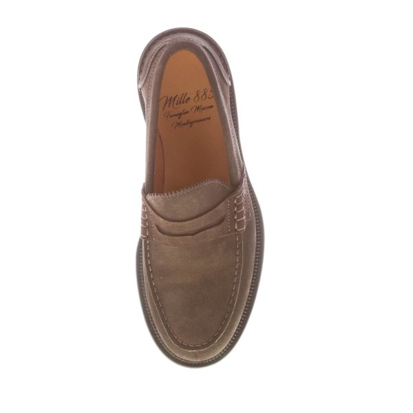 MILLE885 uomo mocassino College in  camoscio MARRONE con mascherina penny. Suola in cuoio - immagine 7