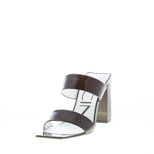 VICINI sandall mule in vernice NERO. Tacco 8,5 cm - immagine 2