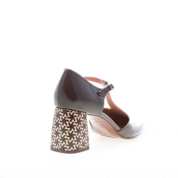 CHIE MIHARA donna decolletè T-Strap Amatea in pelle laminata e naplak GRIGIO. Tacco 6,5 cm - immagine 3